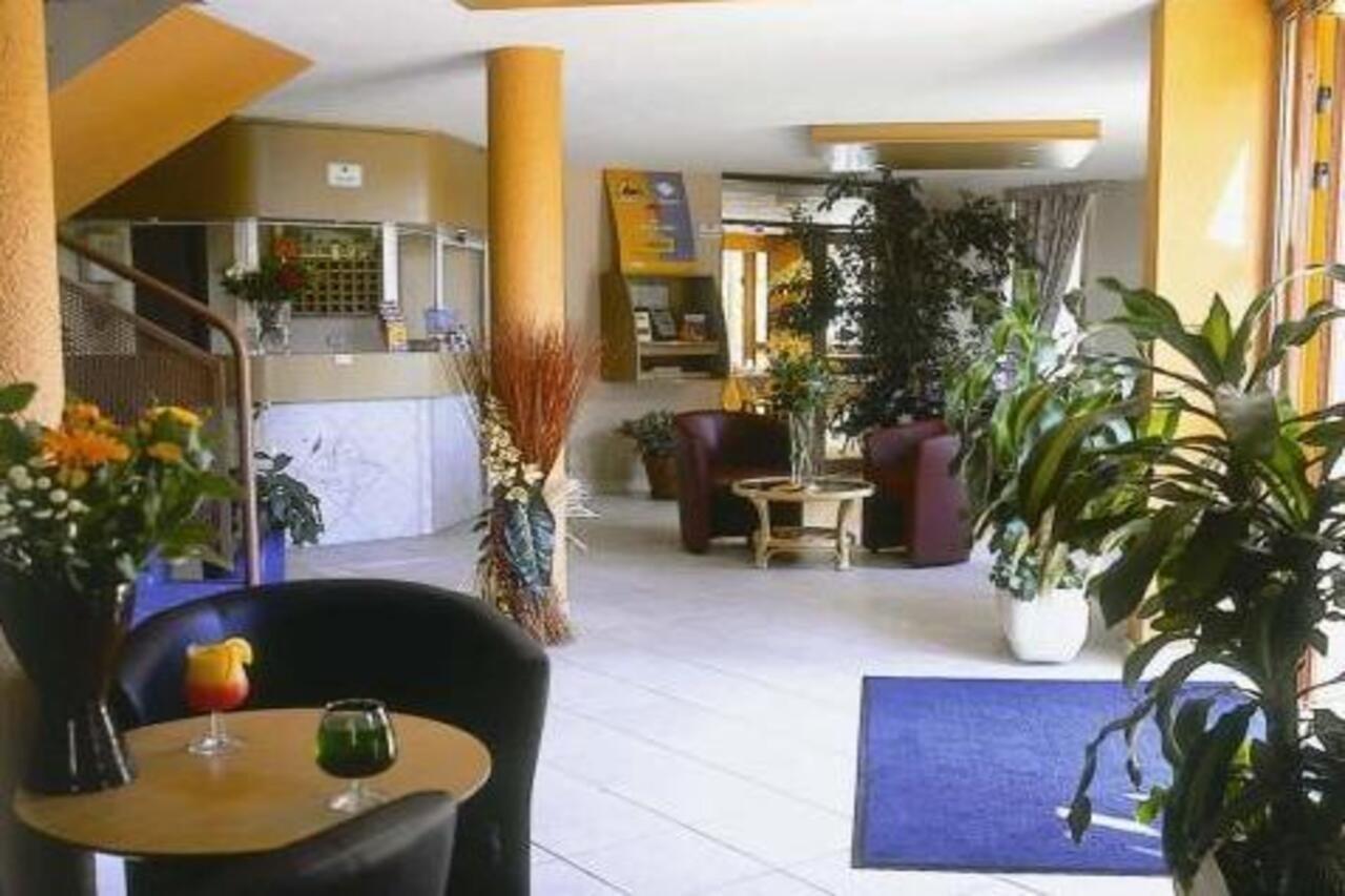 Brit Hotel Toulon - La Valette La Valette-du-Var Exterior foto